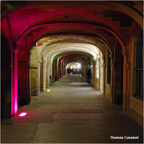 Accueil/Paris - La nuit - Place_des_Vosges__dsc0582_site