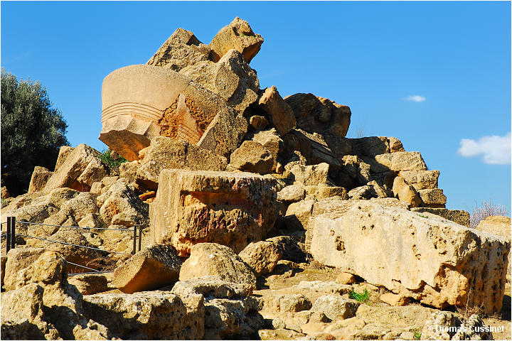 Accueil/Voyage en Sicile - Fvrier 2006 - Mise en ligne progressive/3me jour-Agrigento-La valle des temples - agrigento_0001_site