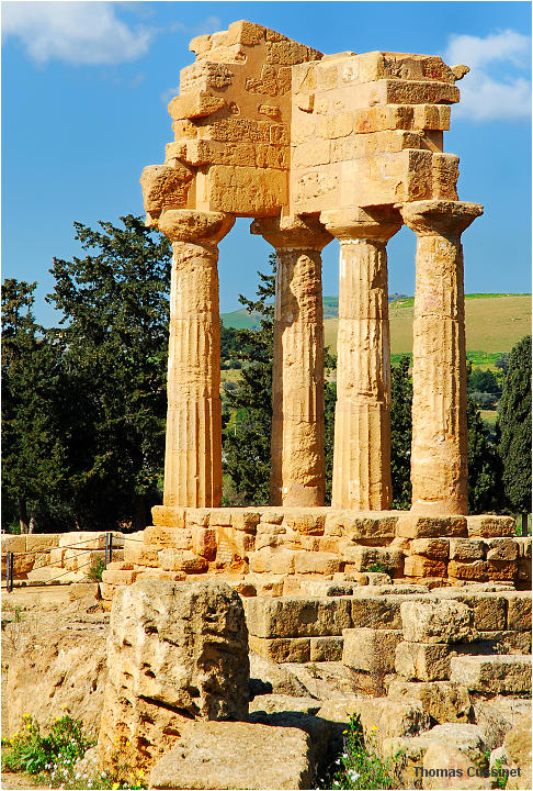 Accueil/Voyage en Sicile - Fvrier 2006 - Mise en ligne progressive/3me jour-Agrigento-La valle des temples - agrigento_0012_site